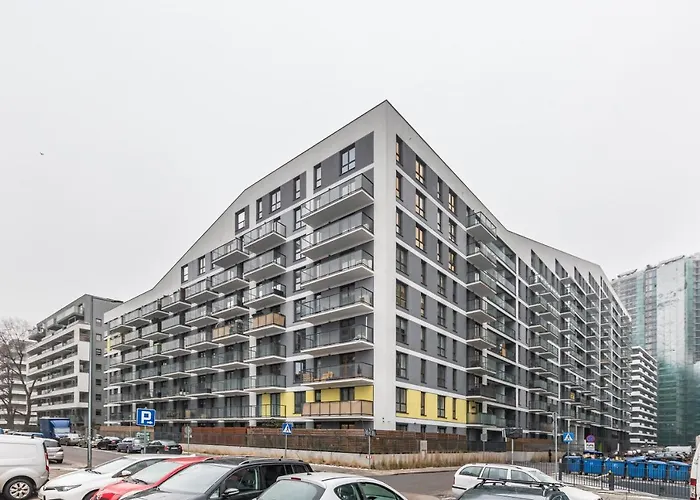 Kasprzaka 29c Free Garage By Perfect