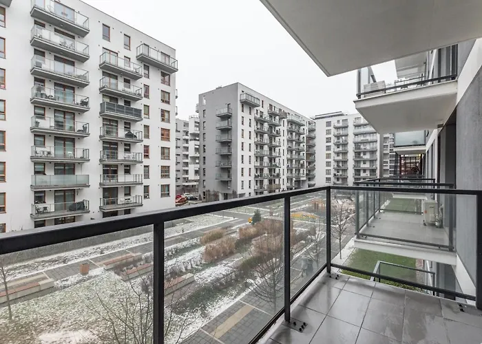 Kasprzaka 29c Free Garage By Perfect *