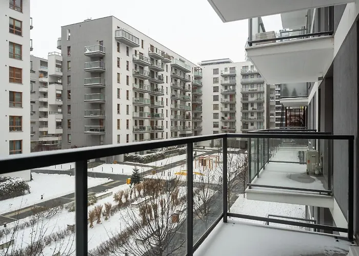 Kasprzaka 29c Free Garage By Perfect * Warszawa